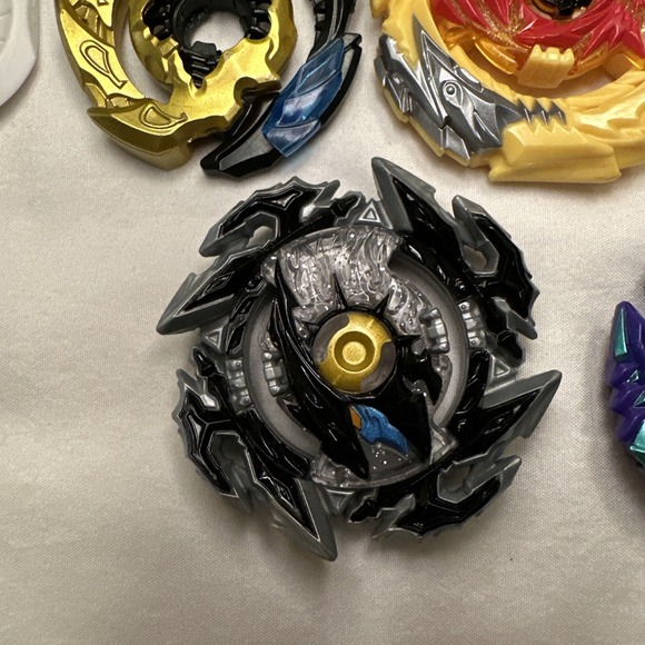 Beyblade Lot 42 Pcs Mix Metal Forge Disc Energy Layer Performance Tip Launcher